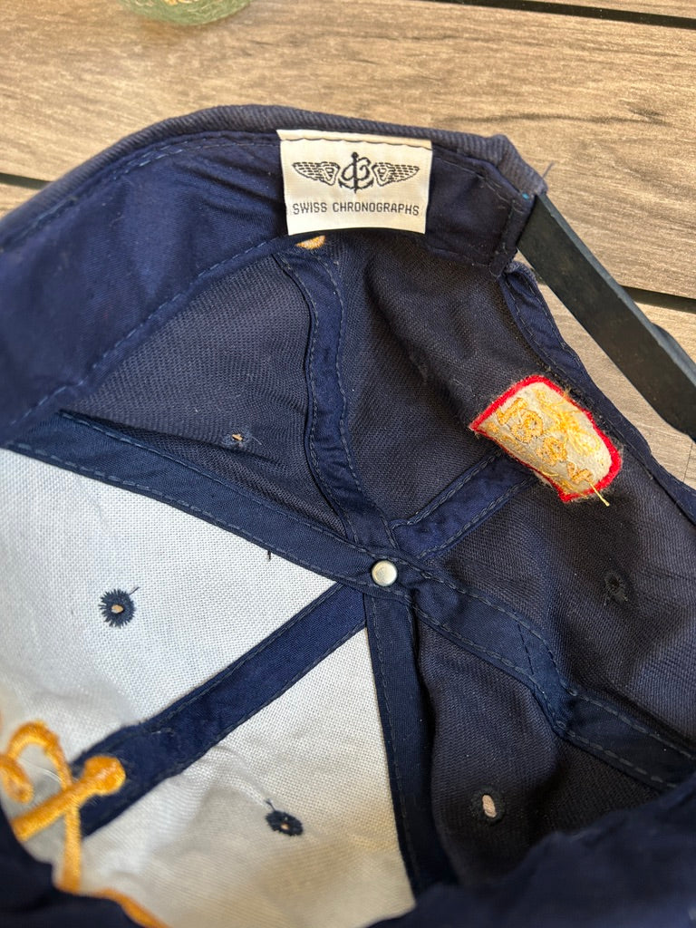 🧢 Vintage Breitling Baseball Cap – Navy & Geel (Swiss Chronographs)