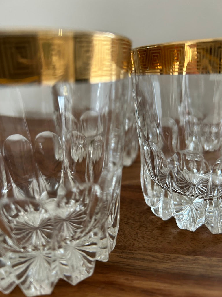 🥂 Set van 4 Luxe Glazen met Gouden Rand – Vintage Chic & Tijdloos