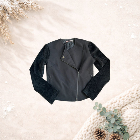 🖤 Fornarina biker-vest – zwart met textuurmouwen